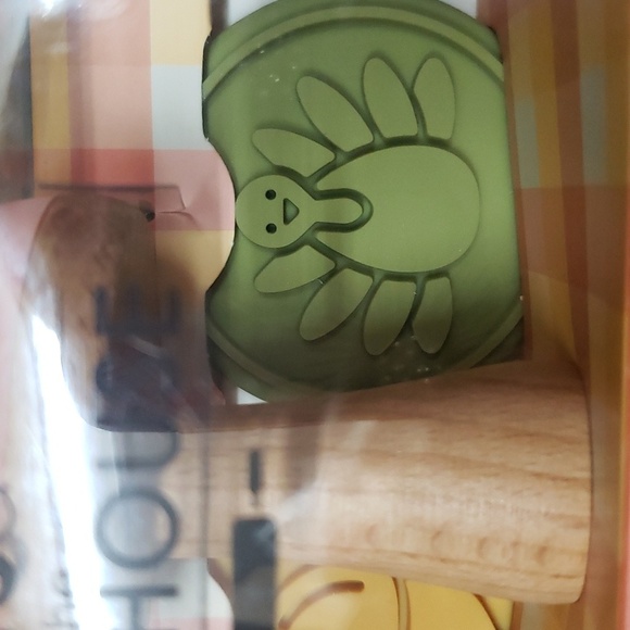 Ciroa "the Bakehouse" 3-piece Cookie Press Set, Leaf, Acorn, Turkey - Picture 5 of 6